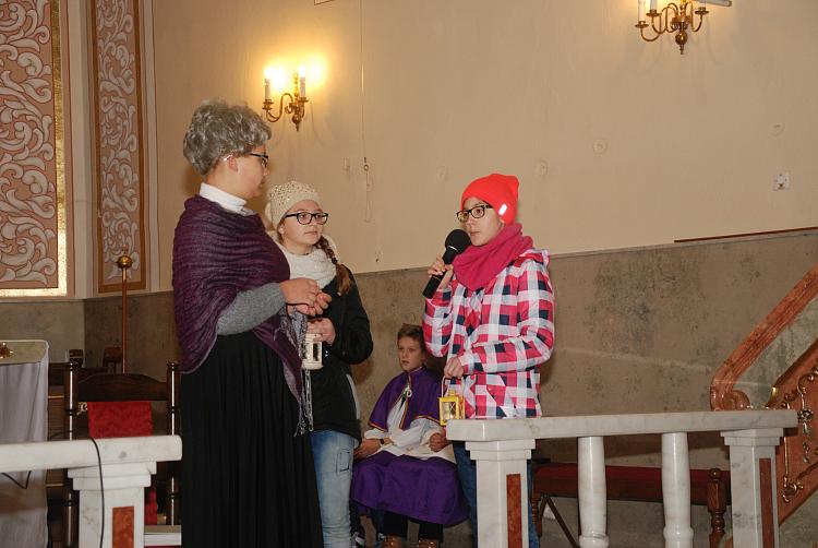 Historia św. Mikołaja w wykonaniu Marianek