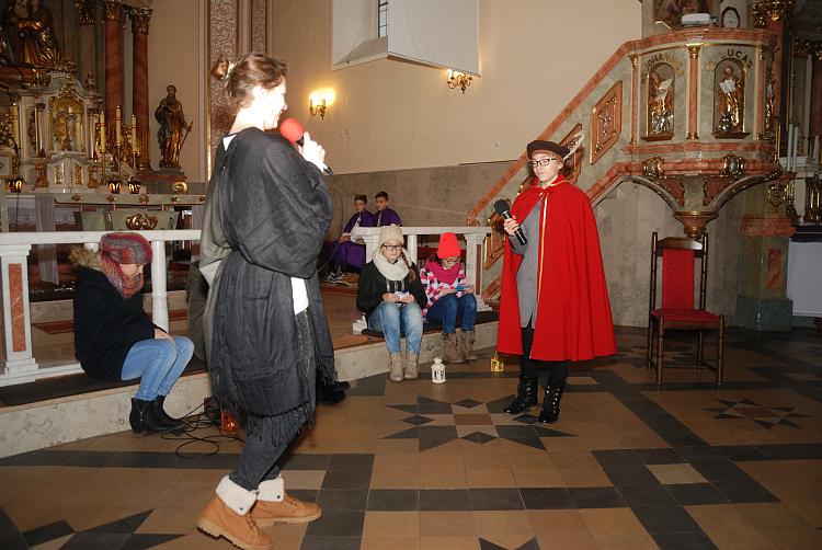 Historia św. Mikołaja w wykonaniu Marianek